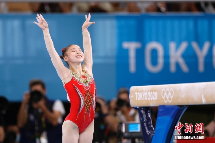 管晨辰獲東京奧運(yùn)會(huì)女子平衡木項(xiàng)目金牌