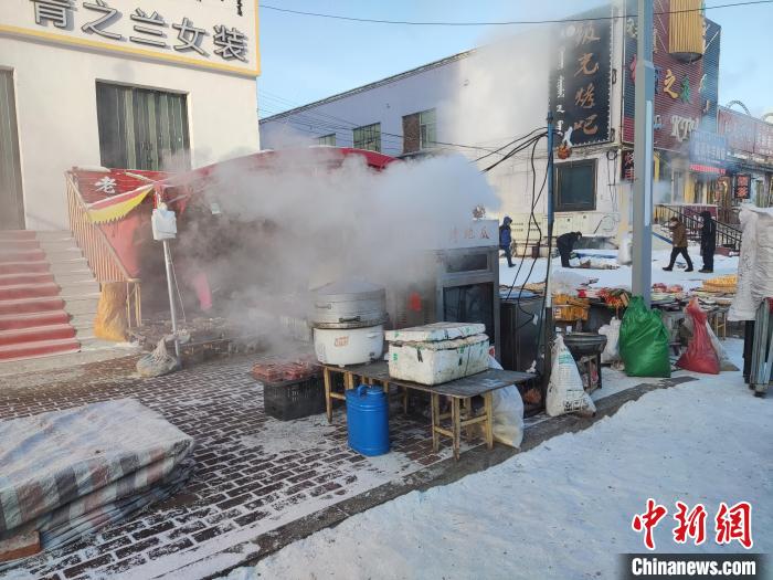 極寒天氣下的內(nèi)蒙古?！『魝愗悹枤庀缶止﹫D