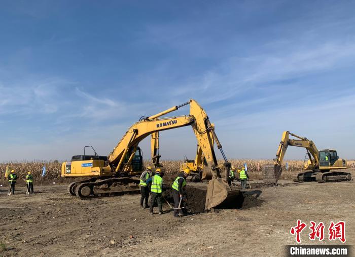 哈伊高鐵哈爾濱至鐵力段首個工點施工現場 史軼夫 攝