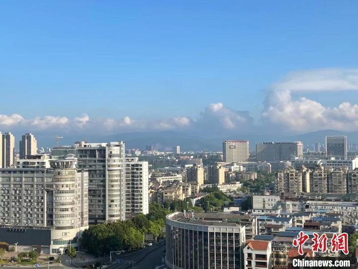 資料圖：城市一景。 袁汝晶 攝
