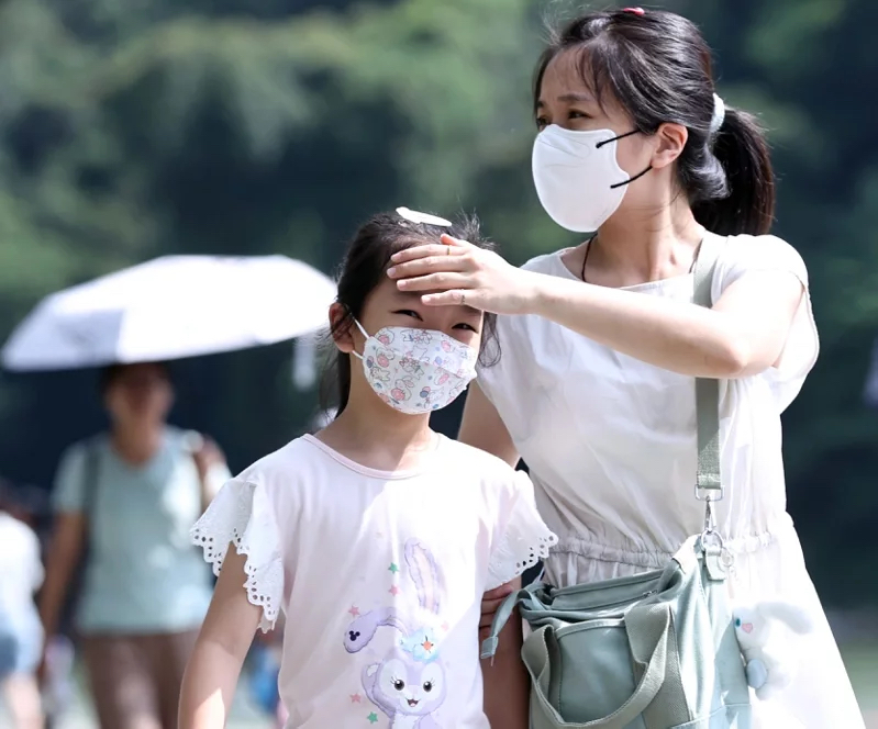 臺(tái)北、花蓮6日有機(jī)會(huì)達(dá)38度，各縣市也有36度以上高溫，另東南部也可能持續(xù)有焚風(fēng)。（圖源：臺(tái)灣《聯(lián)合報(bào)》）