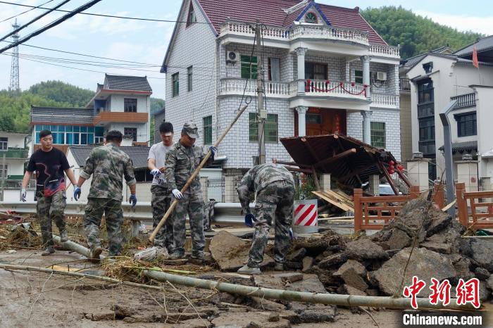 浙江富陽遭遇短時強降雨：受災(zāi)村民得到有序安置