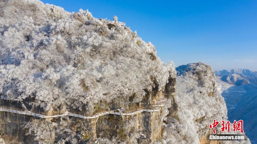 陜西漢中：龍頭山冬日雪景宛若童話